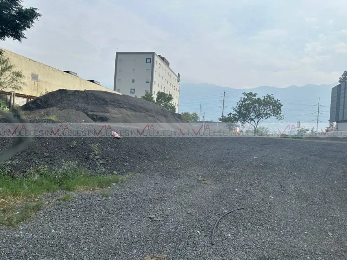 Terreno en renta en Santa Maria, Monterrey — foto 1 de 9