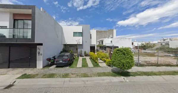 Casa en venta en Nayarabastos, Tepic — foto 2 de 12
