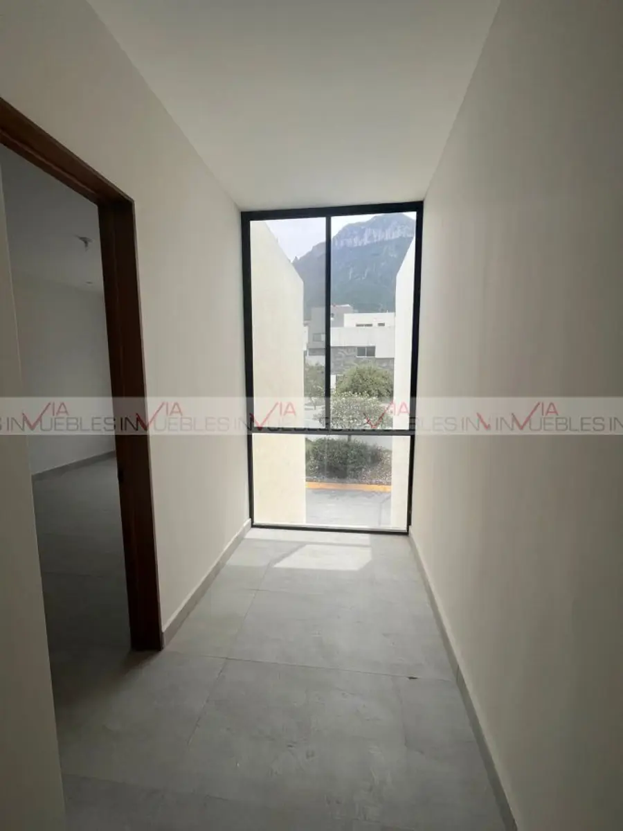 Casa en venta en Cumbres Elite Premier, García — foto 1 de 12