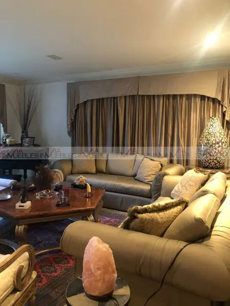 Casa en renta en Del Valle, San Pedro Garza García — foto 2 de 34