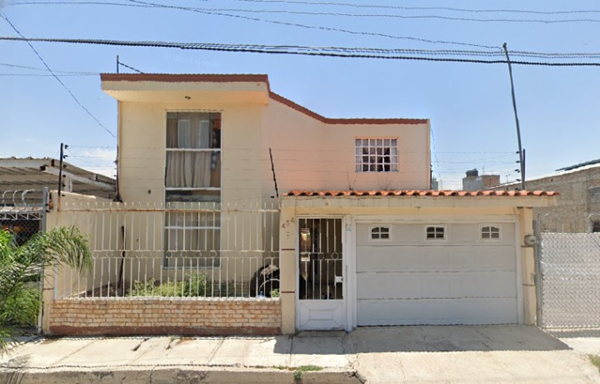 Casa en Venta J Trinidad Barragán Sahuayo Michoacán Adjudicada FLL