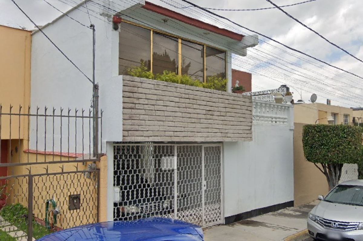 Casa en venta en Boulevares, Naucalpan de Juárez — foto 1 de 19