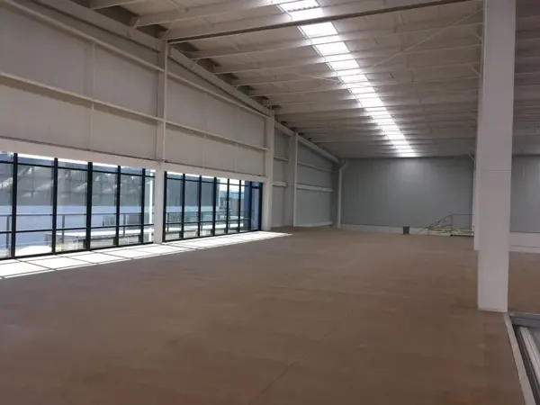 NAVE INDUSTRIAL EN CARRETERA MÉXICO PUEBLA
