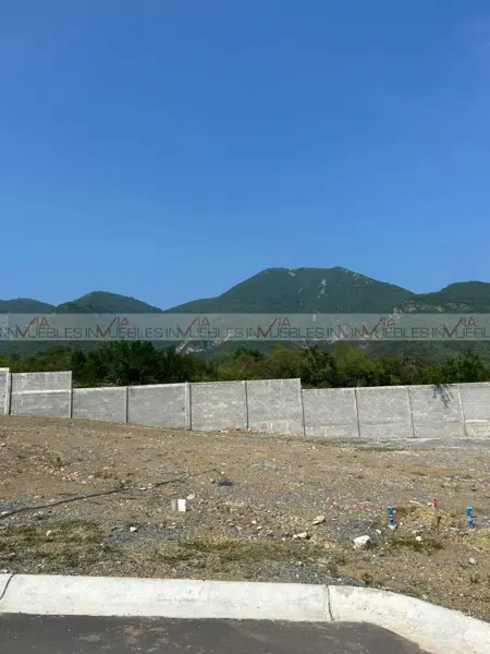 Terreno en venta en El Uro, Monterrey — foto 3 de 10