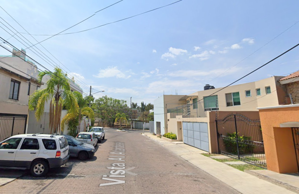 Casa en venta en Cerro Del Tesoro, San Pedro Tlaquepaque — foto 2 de 13