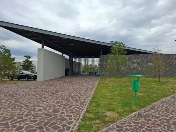 Terreno en venta en La Campiña del Bosque, León — foto 2 de 4