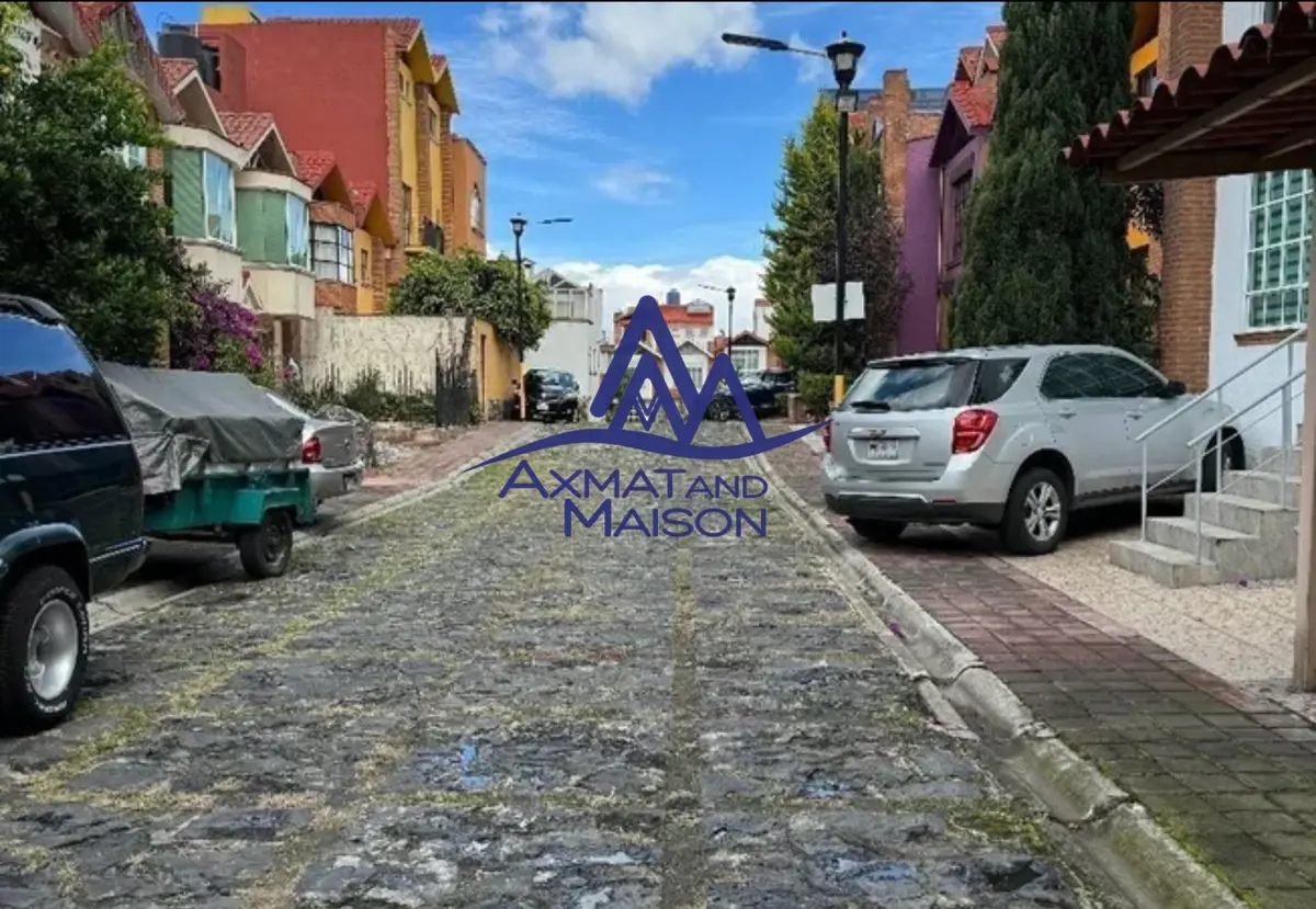 Casa en venta en Miguel Hidalgo 4A Sección, Tlalpan — foto 1 de 12