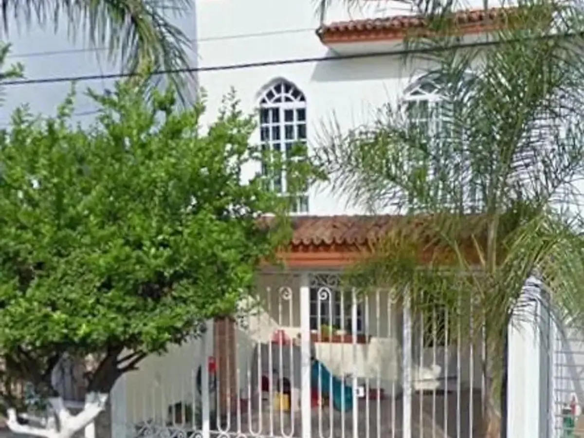 Casa en venta en Oblatos, Guadalajara — foto 1 de 16