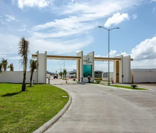 Casa en venta en Lomas de la Rioja, Alvarado — foto 3 de 10