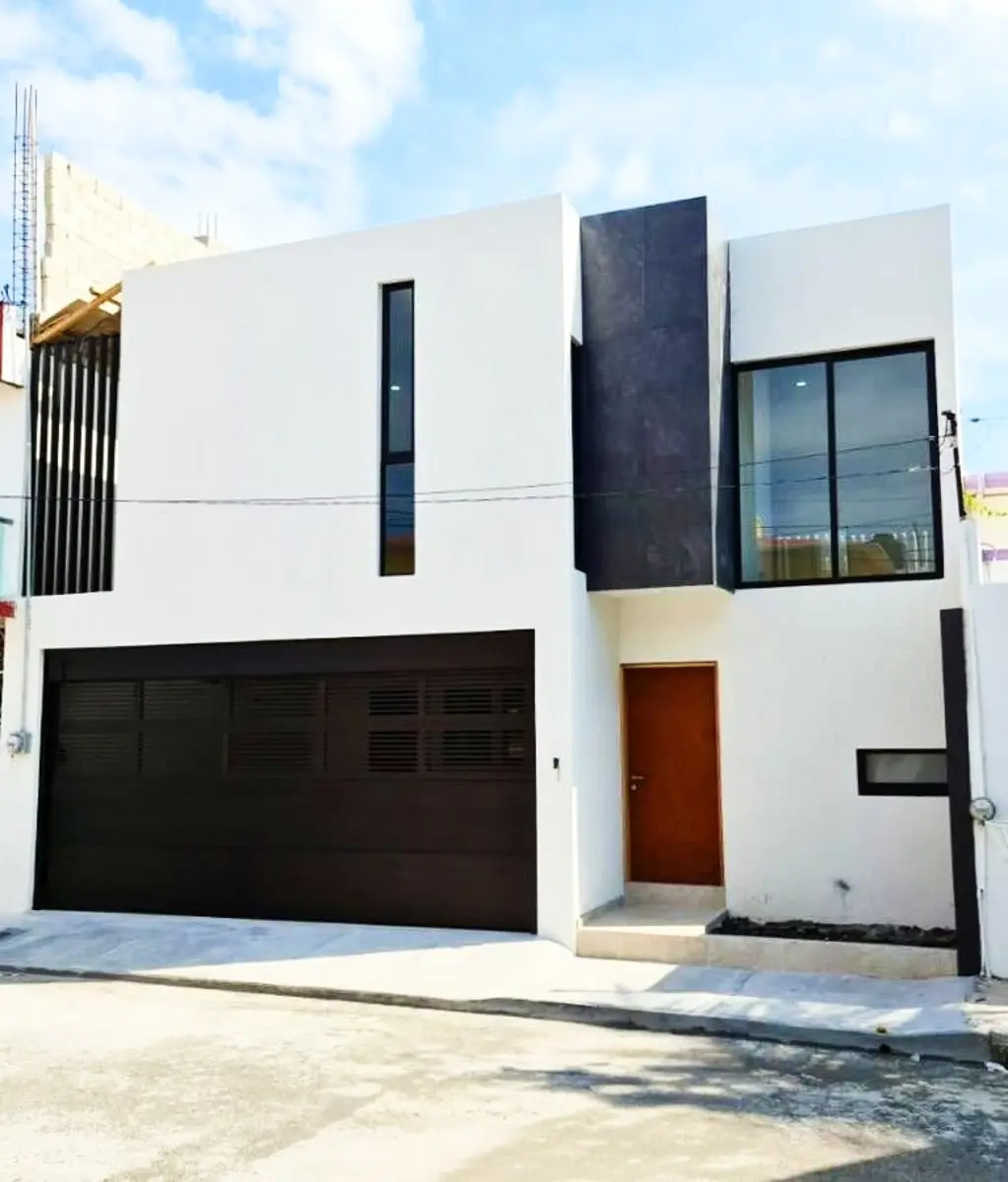 Casa en renta en Graciano Sánchez Romo, Boca del Río — foto 1 de 12