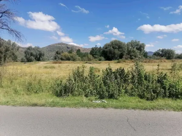Terreno residencial en venta en Chiautla, México, listo para desarrollo