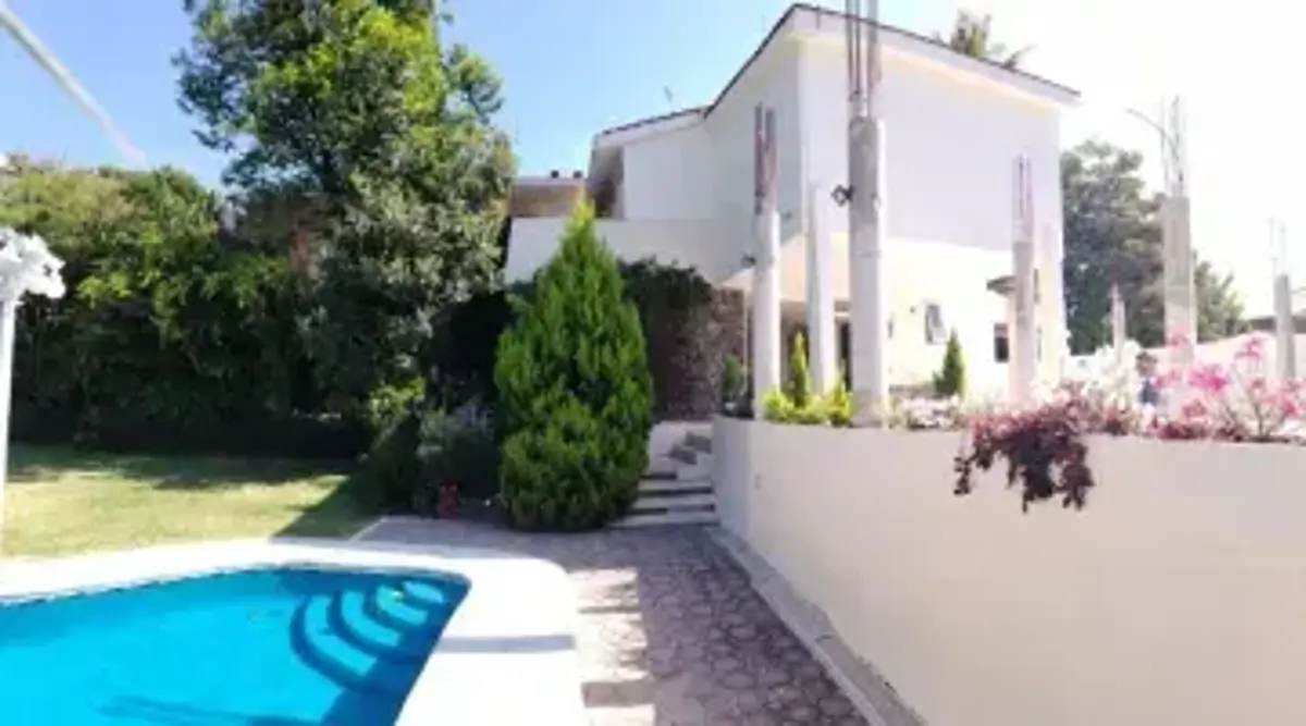 Casa en renta en Tlaltenango, Cuernavaca — foto 1 de 42