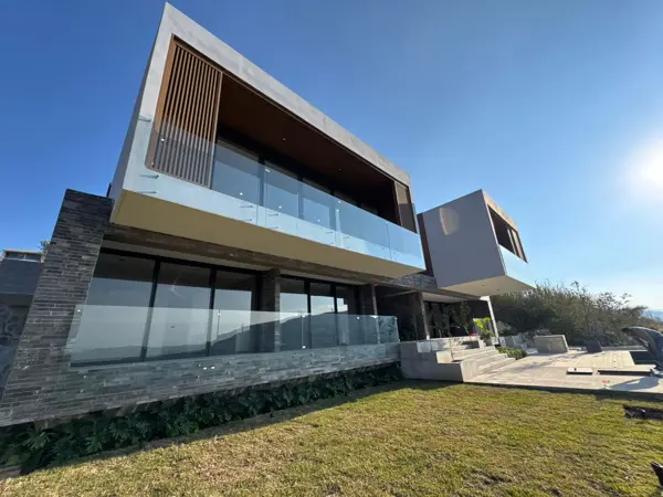 Casa en venta en Corporativos Tres Marías, Morelia — foto 2 de 58