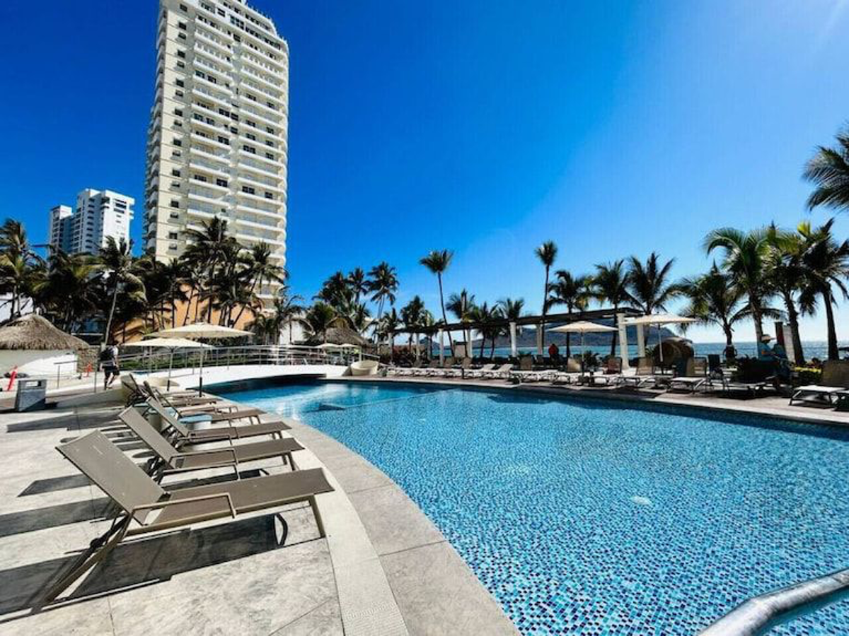 Departamento en venta en Zona Dorada, Mazatlán — foto 1 de 27