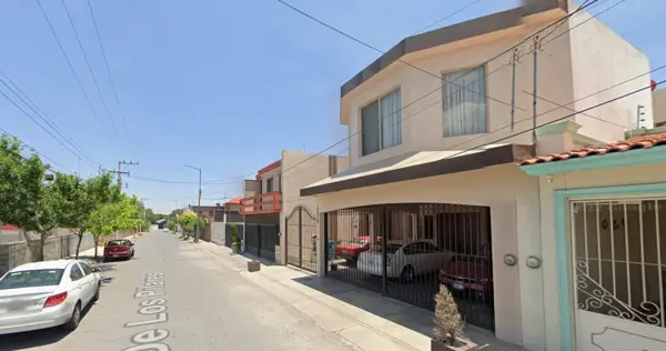 Casa en venta en Republica Poniente, Saltillo — foto 3 de 12