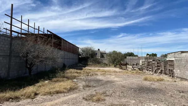 Terreno en venta en Miguel de la Madrid Hurtado, Gómez Palacio — foto 3 de 6