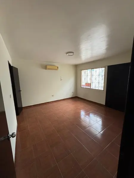 Casa en venta en Jardines Del Sur I y II, Centro — foto 2 de 10