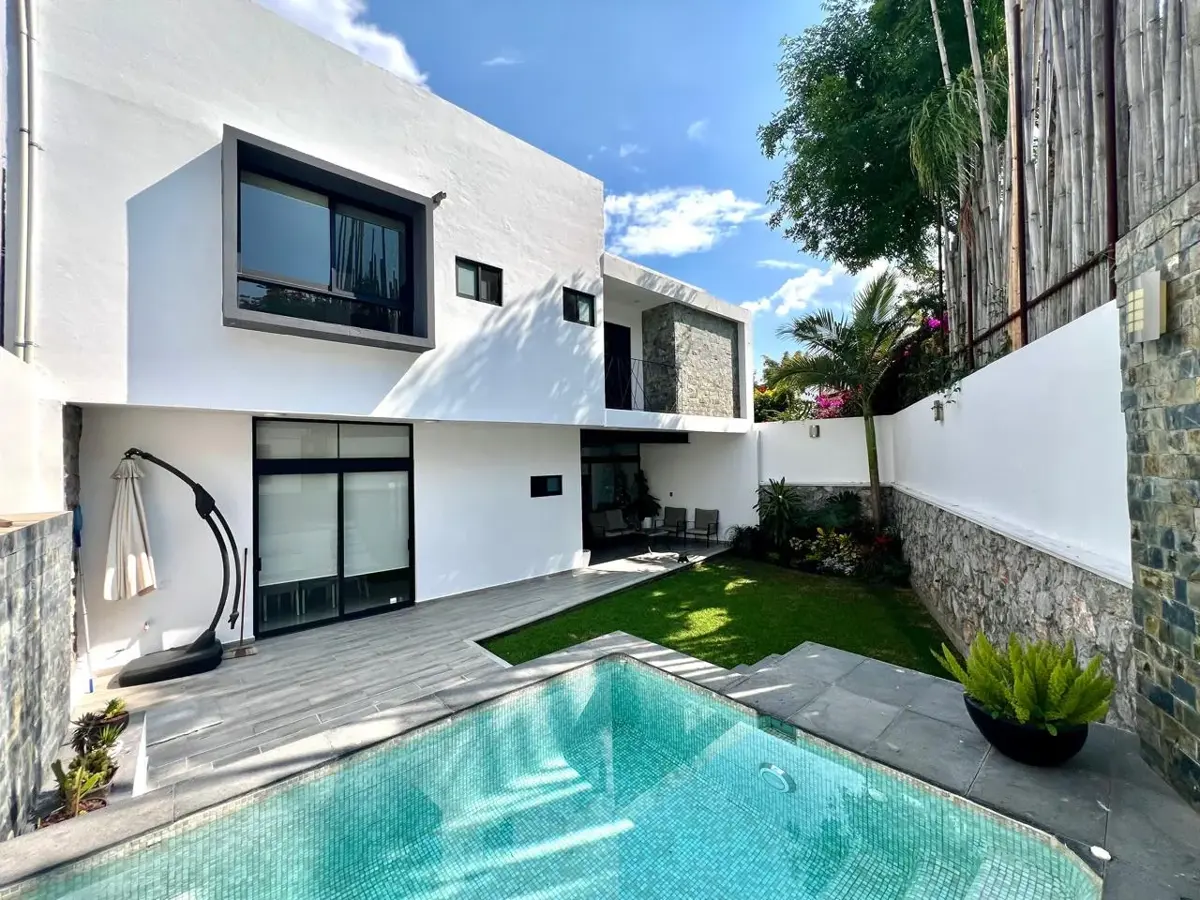 Casa en venta en Las Fincas, Jiutepec — foto 1 de 27