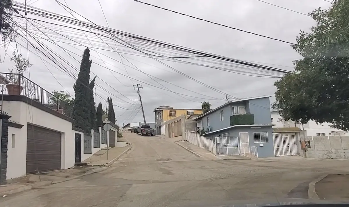 COL. JUAREZ (LA CIMA) SE VENDEN 2 TERRENOS, CENTRICO EN TIJUANA, 200 MT2 (10 X 20) $73,000 DLL C/U COL. JUAREZ (LA CIMA) SE VENDEN 2 TERRENOS, CENTRICO EN TIJUANA, 200 MT2 (10 X 20) $73,000 DLL C/U