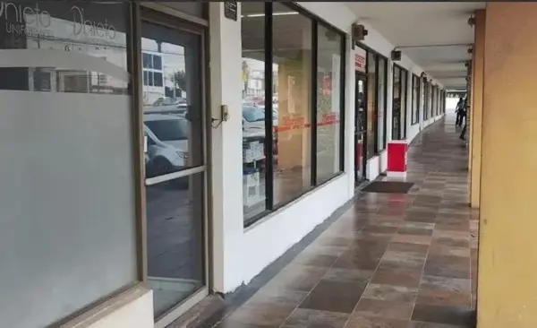 Local en Renta en Las Cumbres, Monterrey, Nuevo León 2