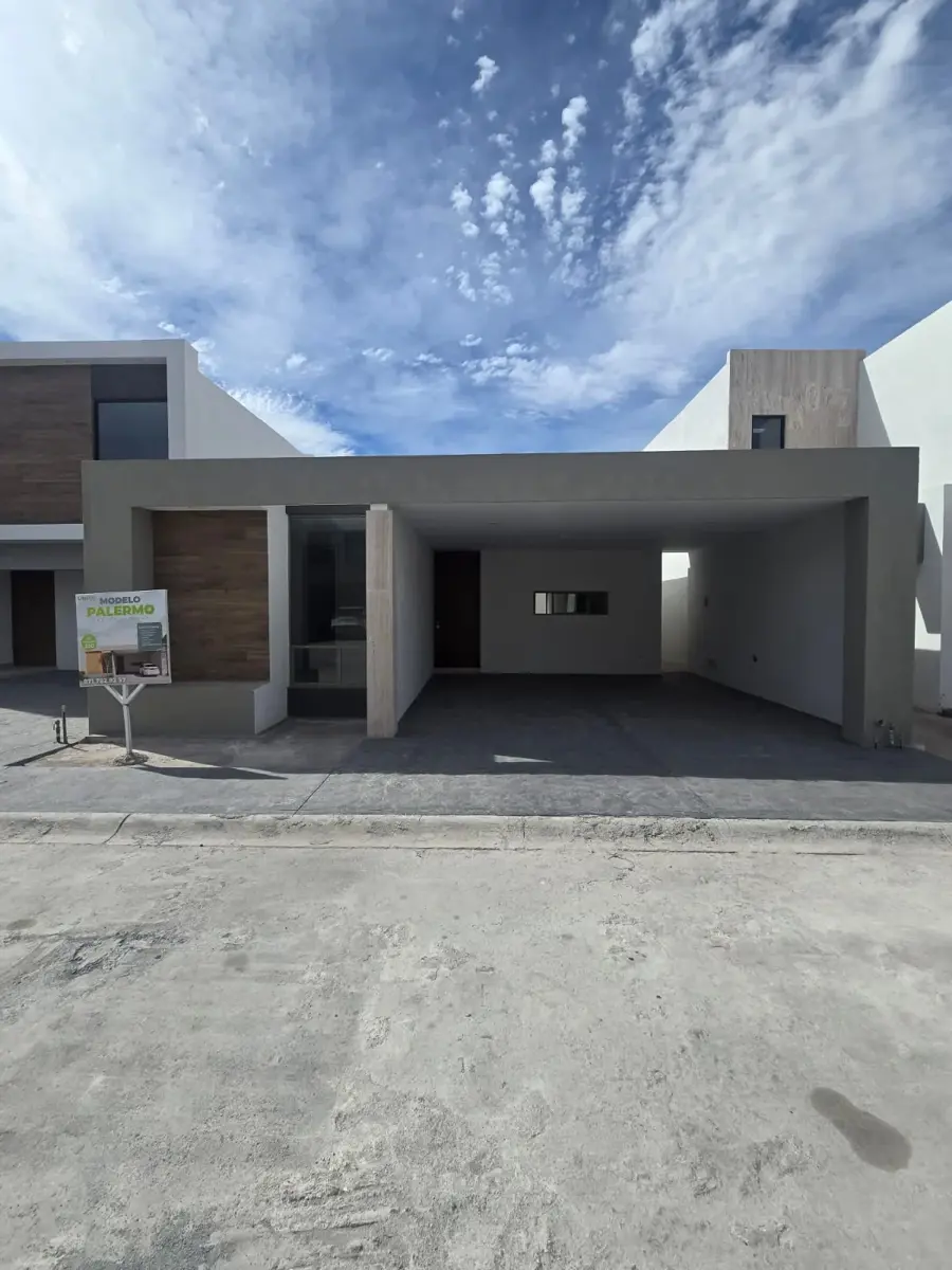 Casa en venta en Los Viñedos, Torreón — foto 1 de 8
