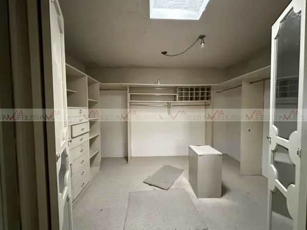Casa en venta en Del Valle, San Pedro Garza García — foto 2 de 15