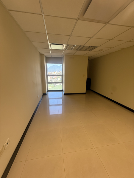 CONSULTORIO EN RENTA EN MONTERREY