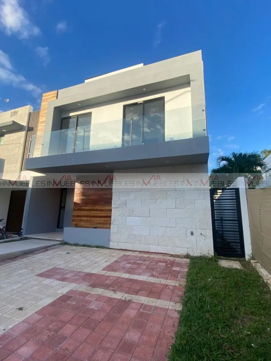 Casa en venta en Residencial Cumbres, Benito Juárez — foto 1 de 15