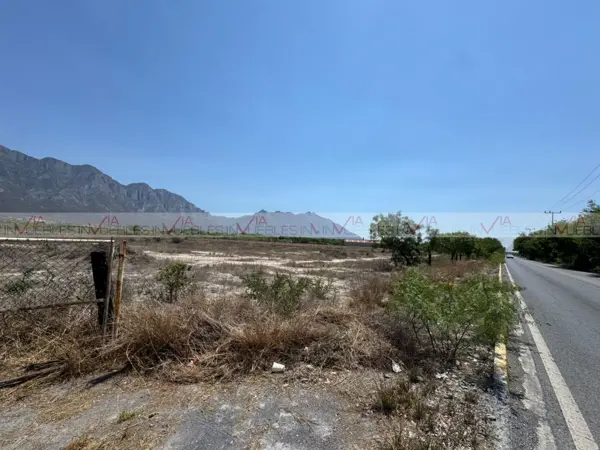 Terreno en venta en García Centro, García — foto 2 de 9