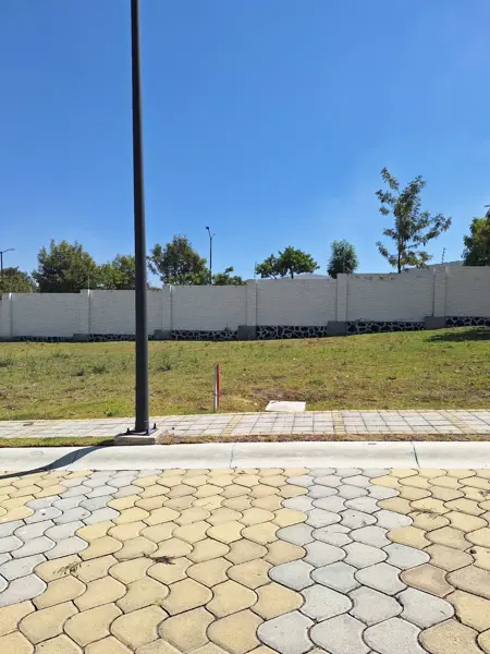 Terreno en venta en Lomas de Angelópolis, San Andrés Cholula — foto 3 de 7