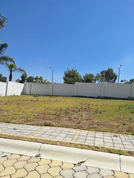Terreno en venta en Lomas de Angelópolis, San Andrés Cholula — foto 2 de 7
