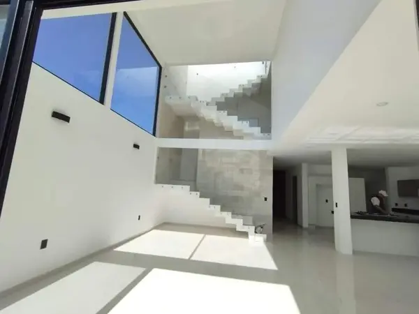 Casa NUEVA en Venta – Lomas de Juriquilla 3ª Sección