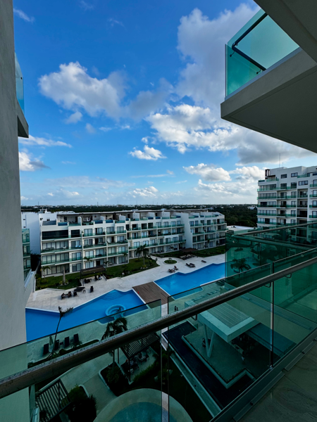Departamento en Renta: Condominio Resort en Playa del Carmen
