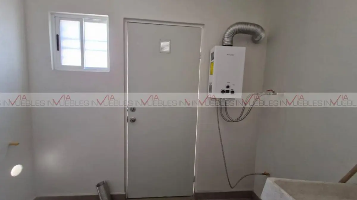Casa en renta en Península Residencial, Guadalupe — foto 1 de 26
