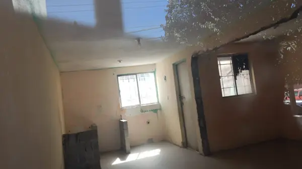 Casa en venta en Federico Berrueto Ramón, Saltillo — foto 3 de 4