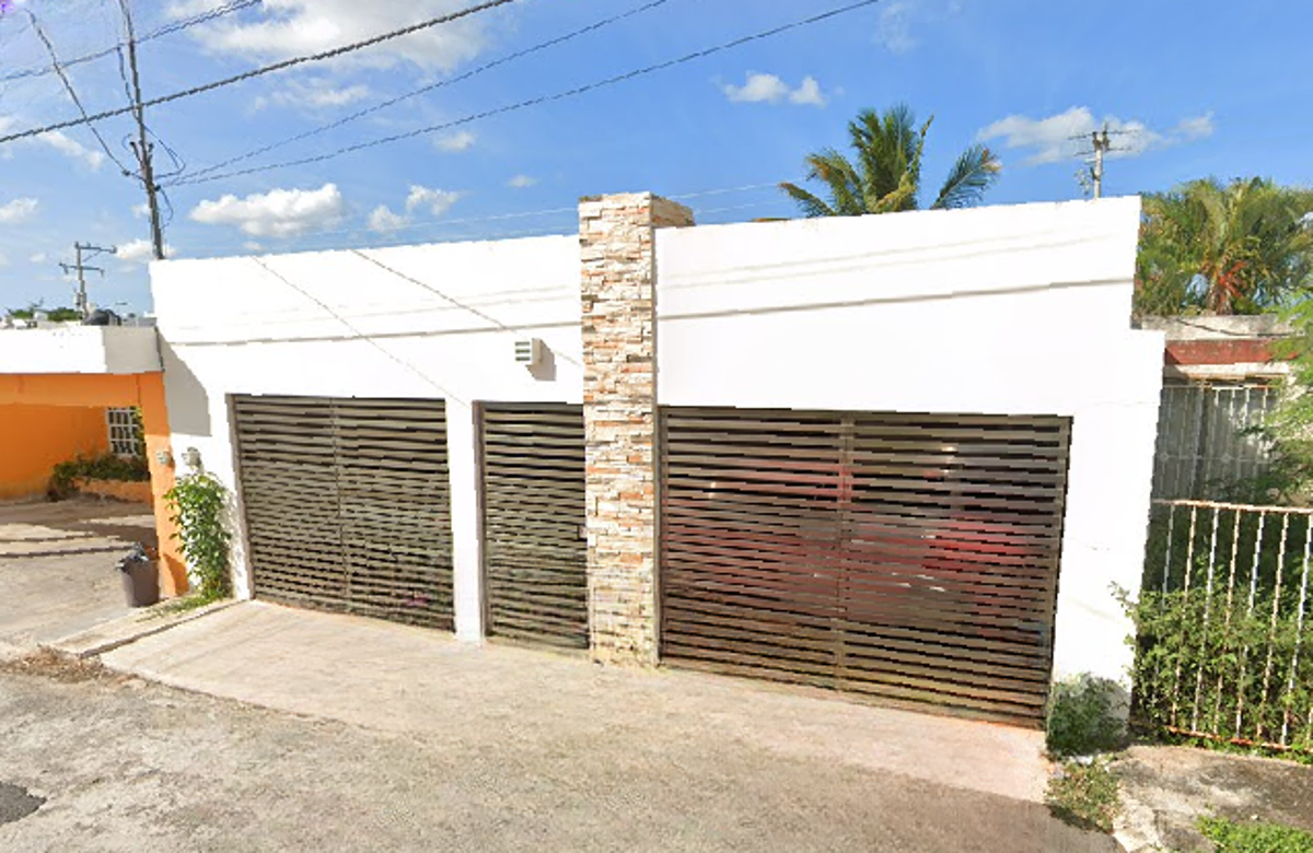 Casa en venta en Pinos Norte II, Mérida — foto 1 de 19