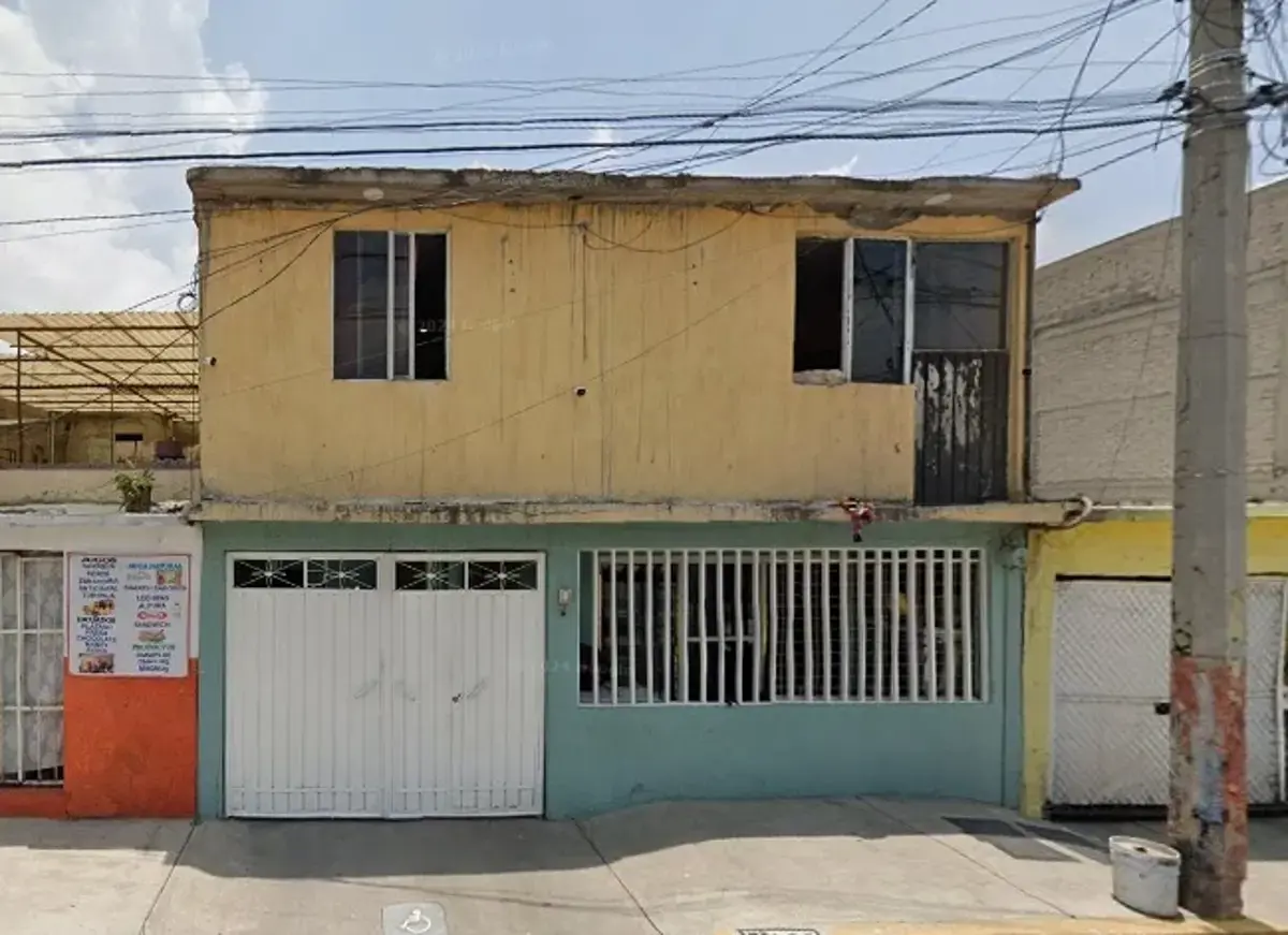 Casa en venta en Ciudad Azteca Sección Poniente, Ecatepec de Morelos — foto 1 de 13
