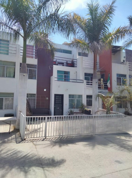 Casa en venta en La Unión del Cuatro, Tlajomulco de Zúñiga — foto 2 de 3