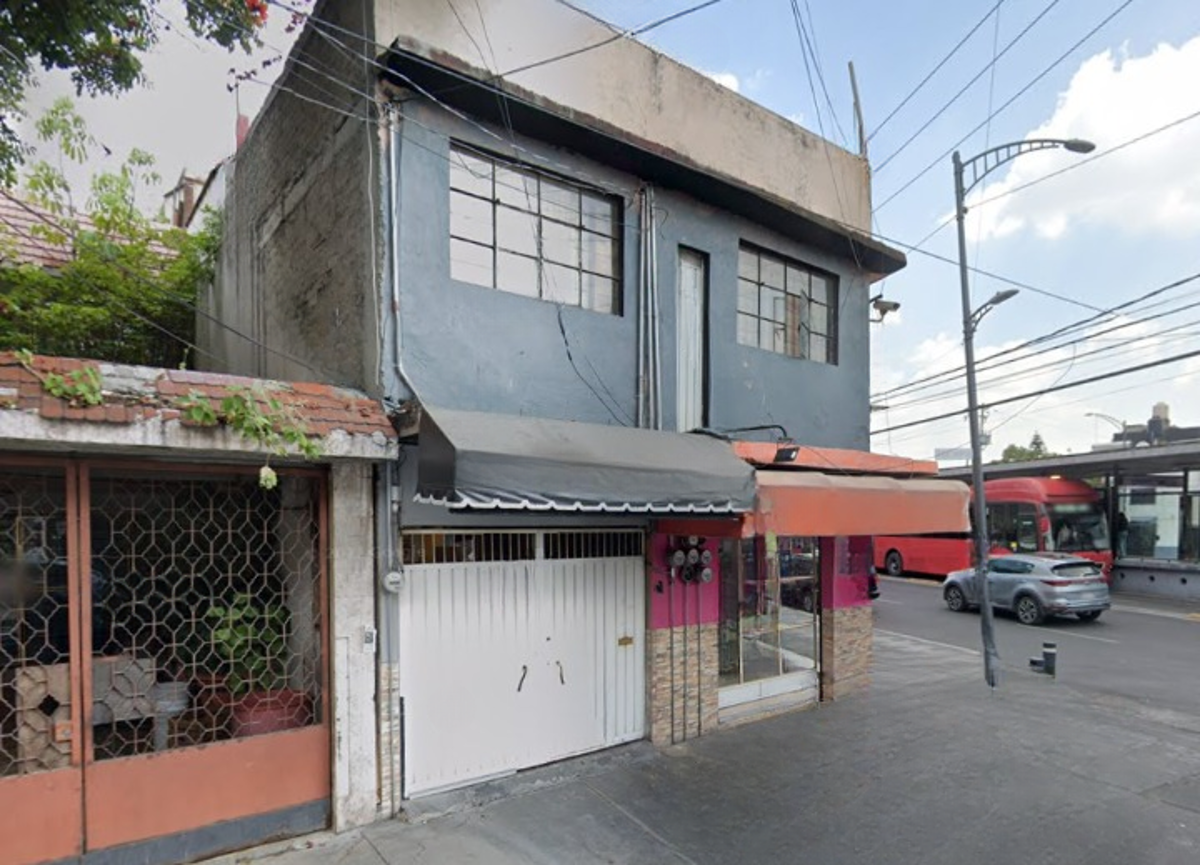 Casa en venta en Doctor Alfonso Ortiz Tirado, Iztapalapa — foto 1 de 19