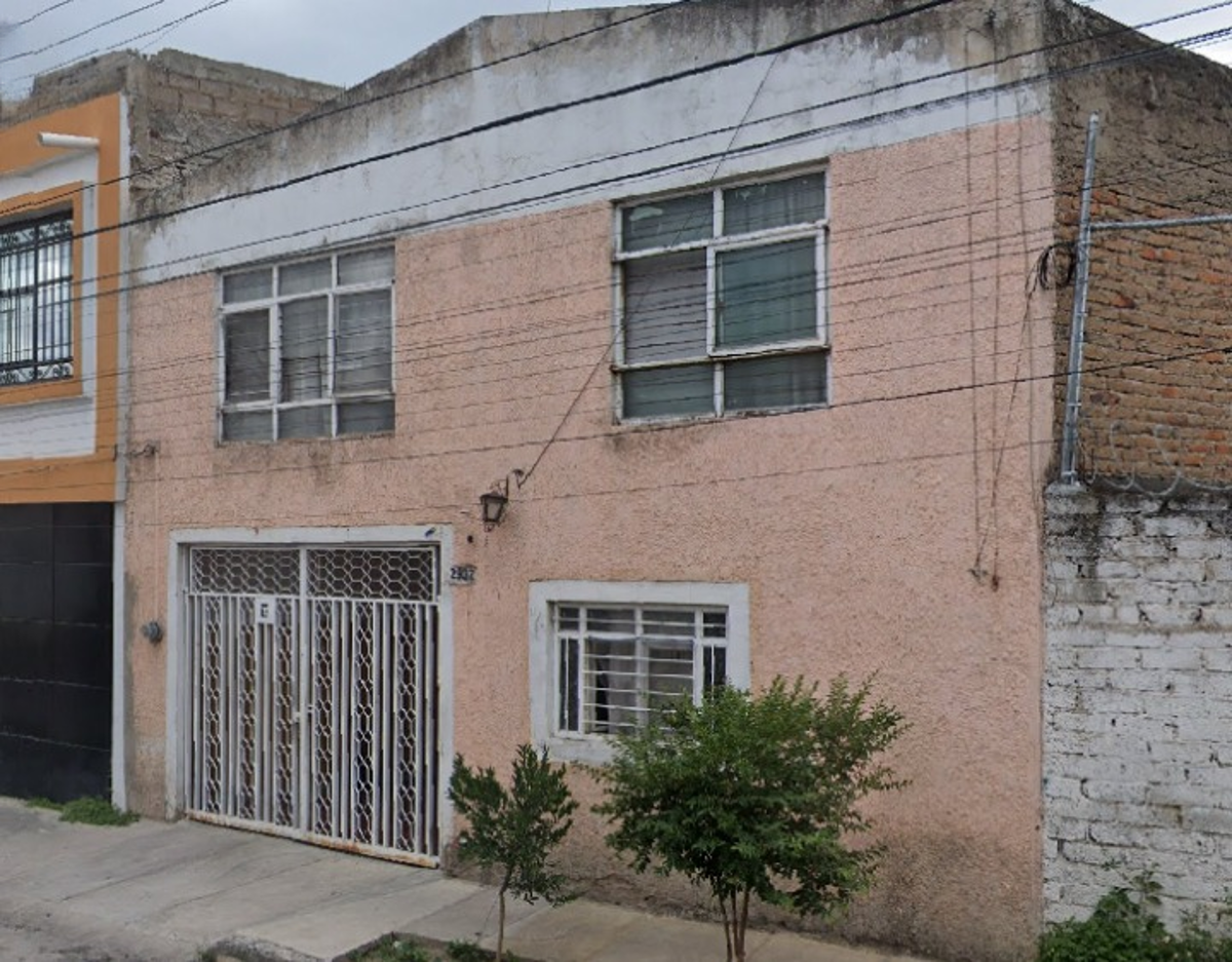 Casa en venta en San Miguel de Huentitán El Alto 1a Secc, Guadalajara — foto 1 de 19