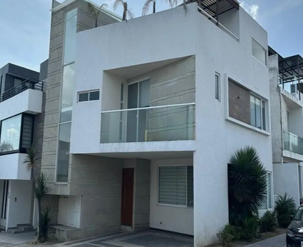Casa en Venta Parque Hidalgo Lomas de Angelópolis II Puebla CO