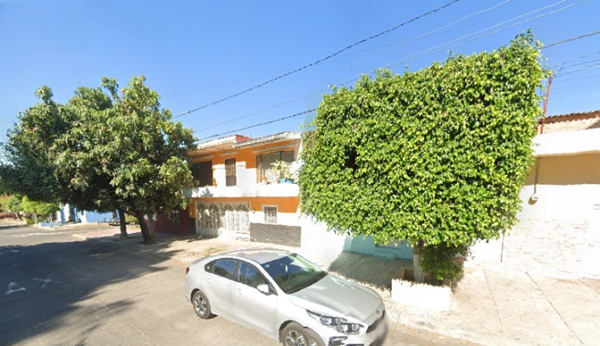 Casa en venta en Oblatos, Guadalajara — foto 3 de 19