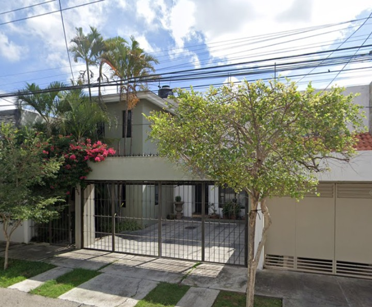 Casa en venta en Prados Tepeyac, Zapopan — foto 1 de 20