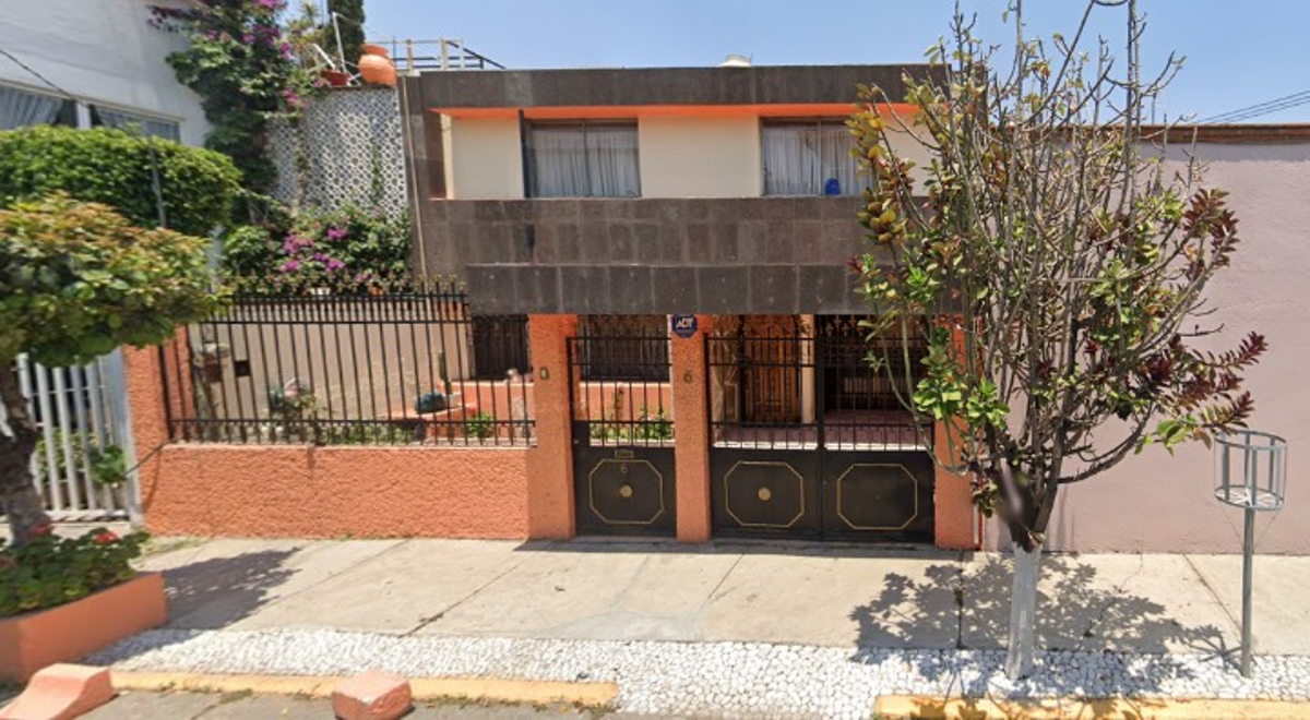 Casa en venta en Valle del Paraiso, Tlalnepantla de Baz — foto 1 de 19