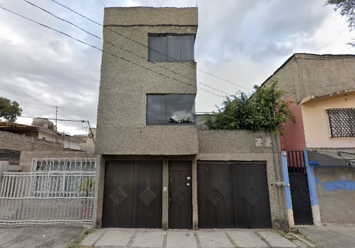 Casa en venta en Constitucion de 1917, Iztapalapa — foto 1 de 19