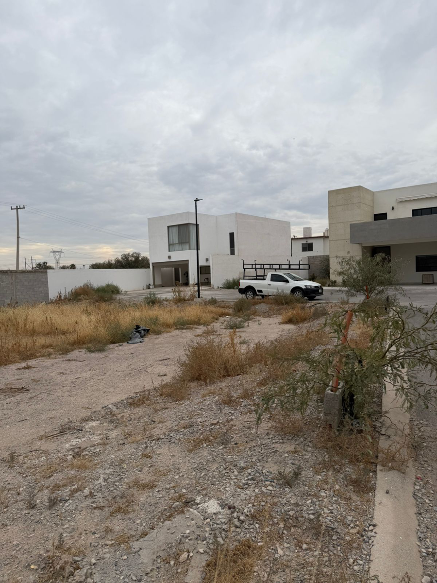 Vista 2 de Terreno Residencial en Venta en Cortijo Las Trojes, Torreón