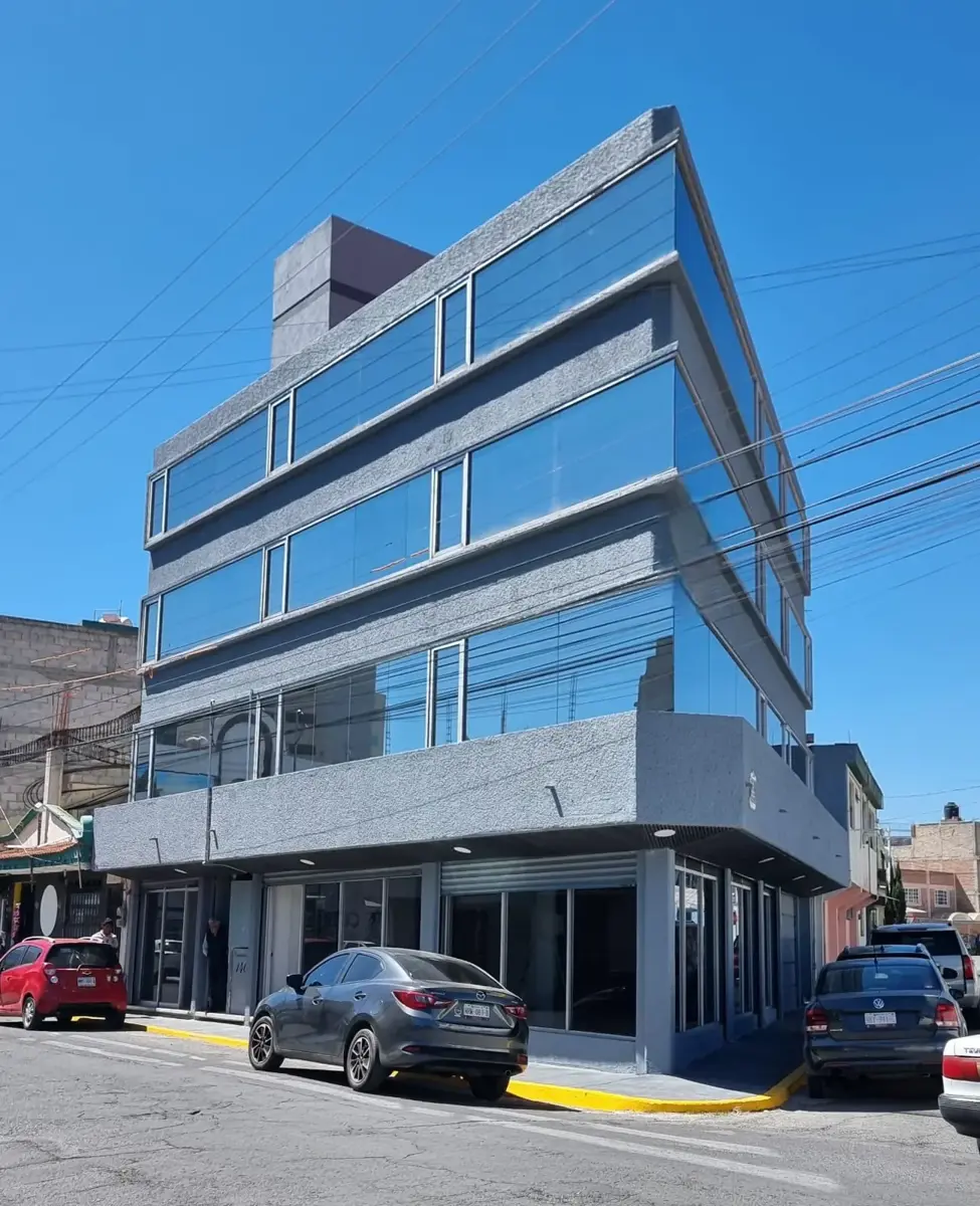 Edificio en venta en Constitucion, Pachuca de Soto — foto 1 de 37