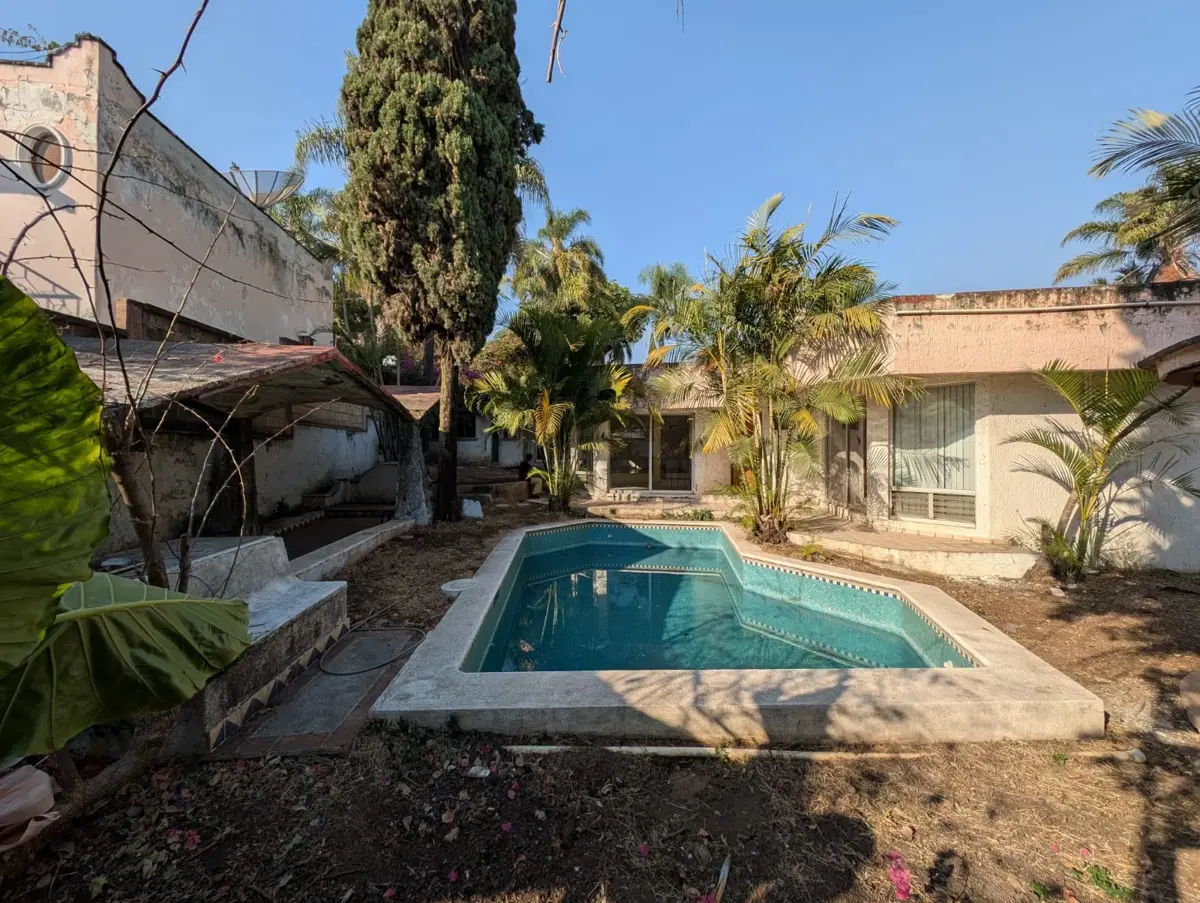 Casa en venta en Jardines de Cuernavaca, Cuernavaca — foto 1 de 27