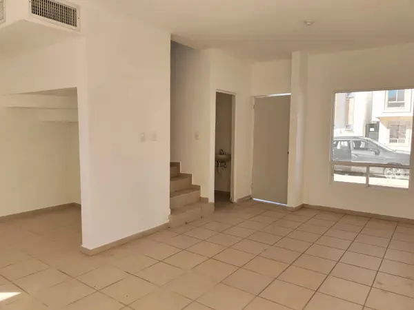 Casa en venta en Loma Real, Torreón — foto 3 de 14
