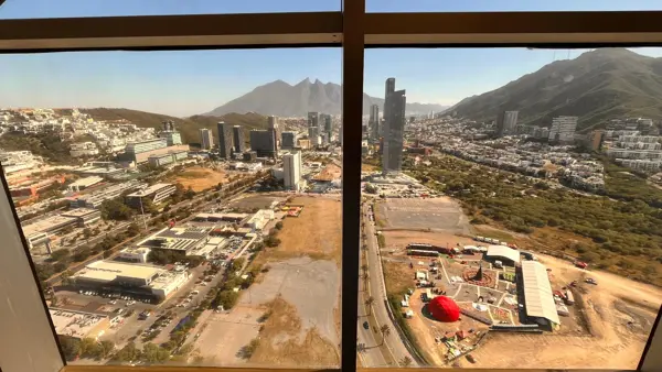 Oficina en renta en Del Valle Oriente, San Pedro Garza García — foto 2 de 2